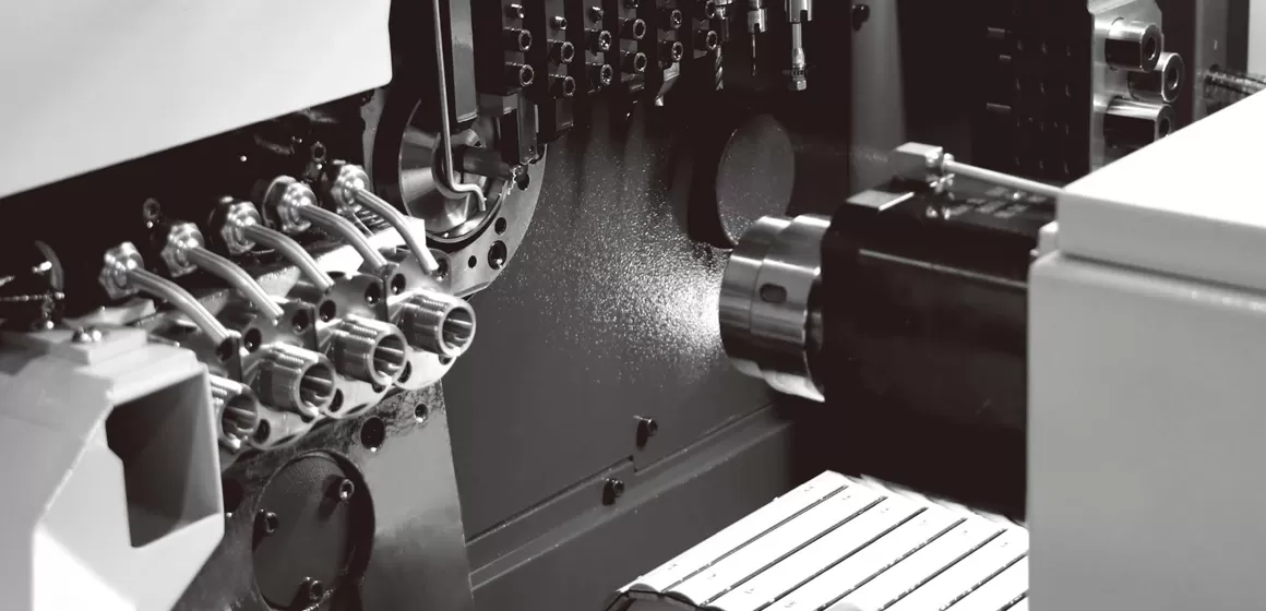 Elementy automatycznej tokarki do cięcia CNC