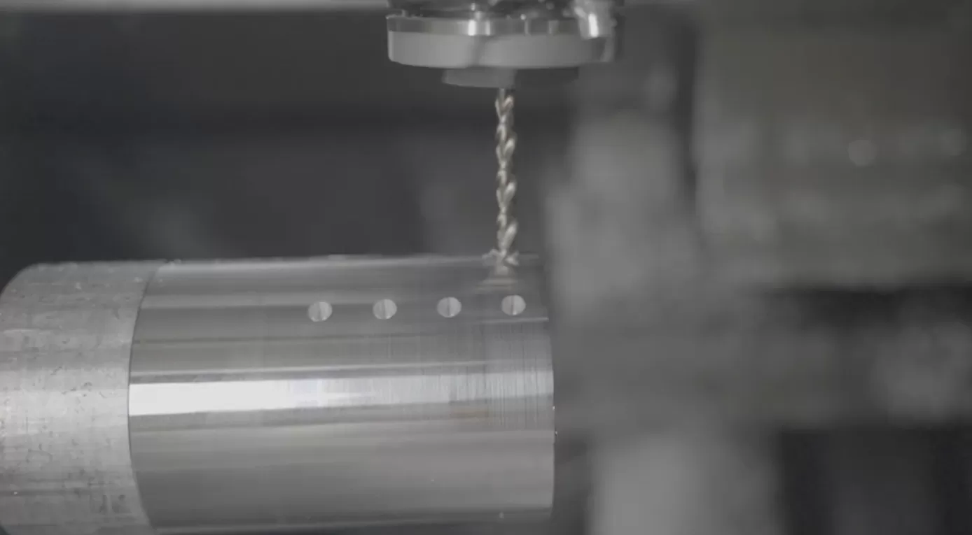Tokarka CNC pozioma L-35Y z funkcją frezowania