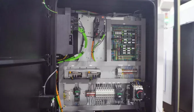 Awarie układu elektrycznego obrabiarek CNC Awarie układu elektrycznego obrabiarek CNC